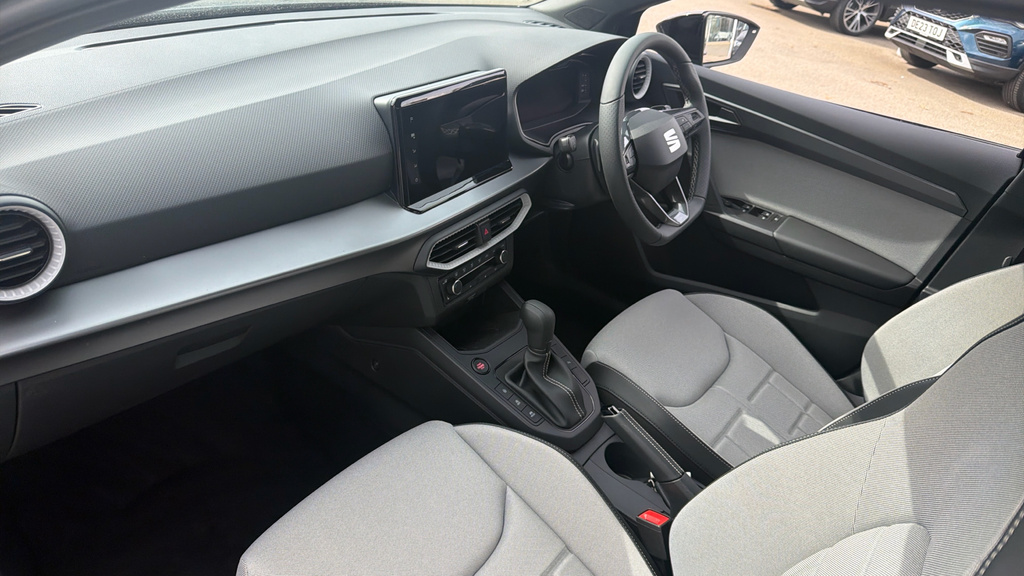 Seat Ibiza Ibiza 1.0 Tsi 115 Fr Sport Dsg AF26OYV Grey #2