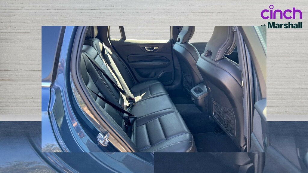 Volvo V60 V60 2.0 D4 190 Inscription Plus AJ70WCG Blue #6
