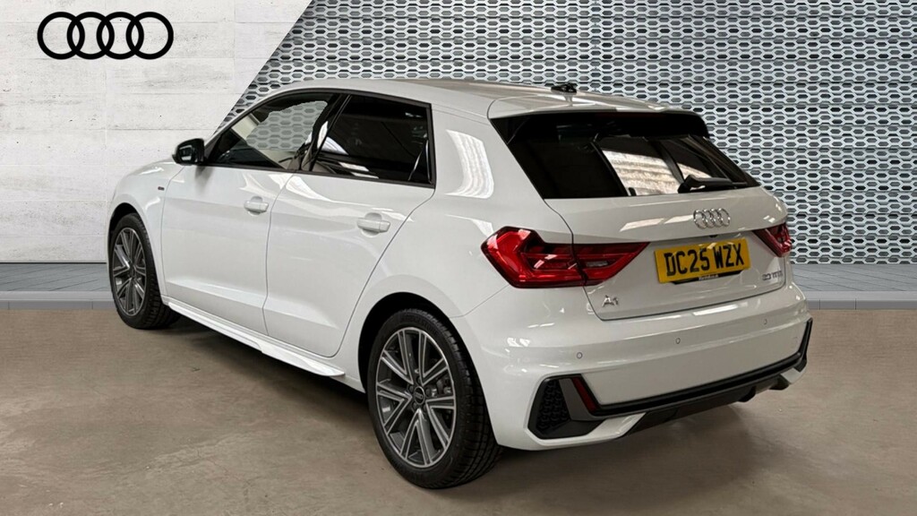 Audi A1 A1 30 Tfsi S Line S Tronic DC25WZX White #3