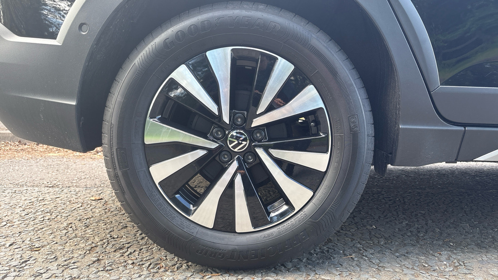 Volkswagen Taigo Taigo Life 1.0 Tsi 95Ps 5-Speed RK26PYF Black #5