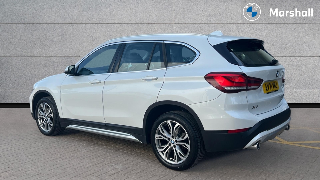 BMW X1 X1 Sdrive 18D Xline Step AV71VMJ White #2