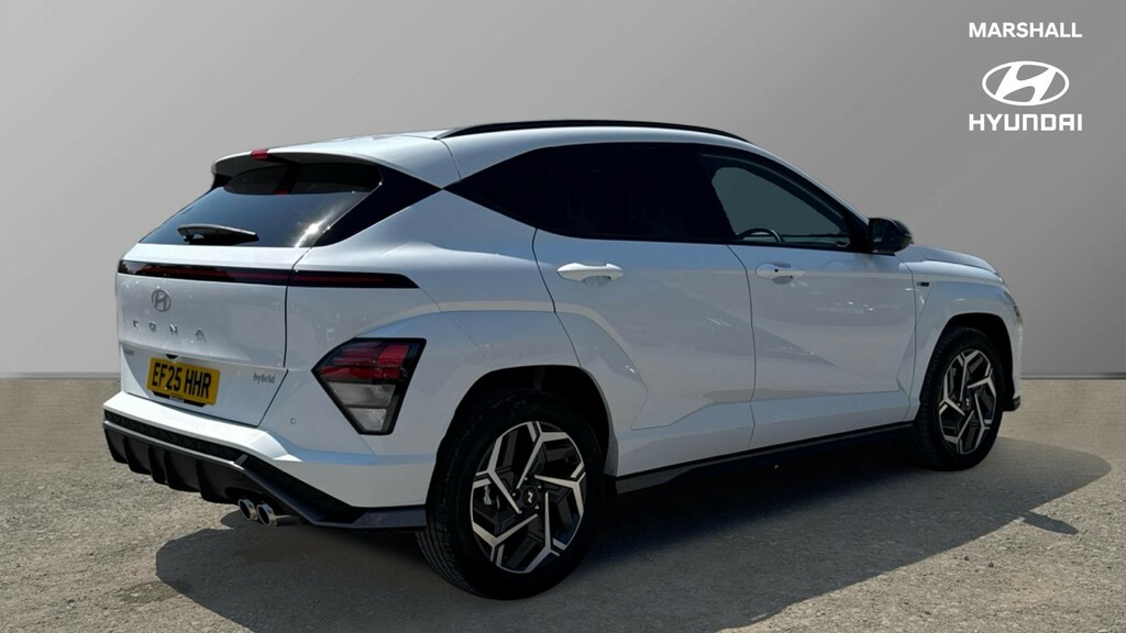 Hyundai Kona Kona 1.6 Hybrid 129 N Line Dct EF25HHR White #3