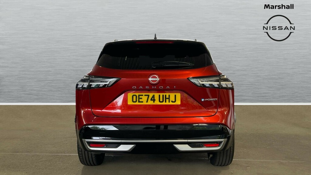 Nissan Qashqai Qashqai 1.5 E-power Tekna OE74UHJ Red #6