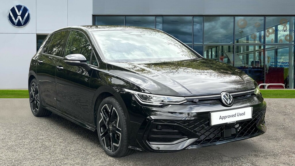 Volkswagen Golf Golf Hatch R-line 1.5 Etsi 150 Ps 7-Speed Dsg 5 Do Black