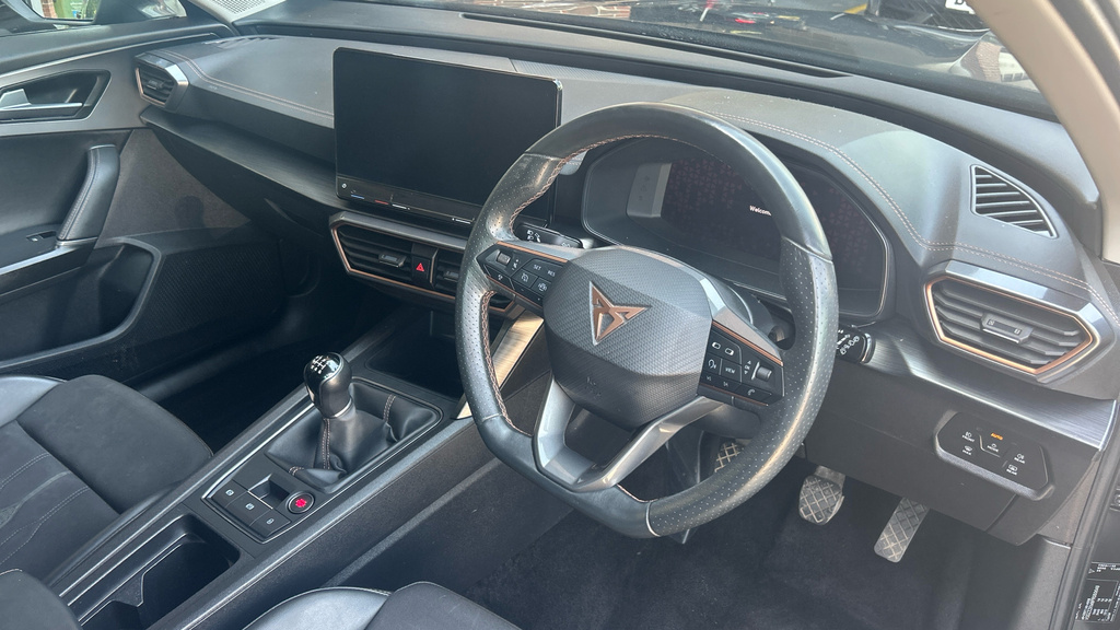 Cupra Formentor Formentor 1.5 Tsi 150 V1 DE23GHO Grey #6