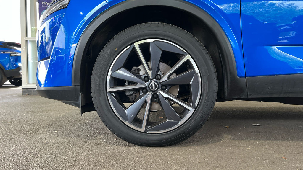 Nissan Qashqai Qashqai 1.3 Dig-t Mh Tekna FM73TXN Blue #4