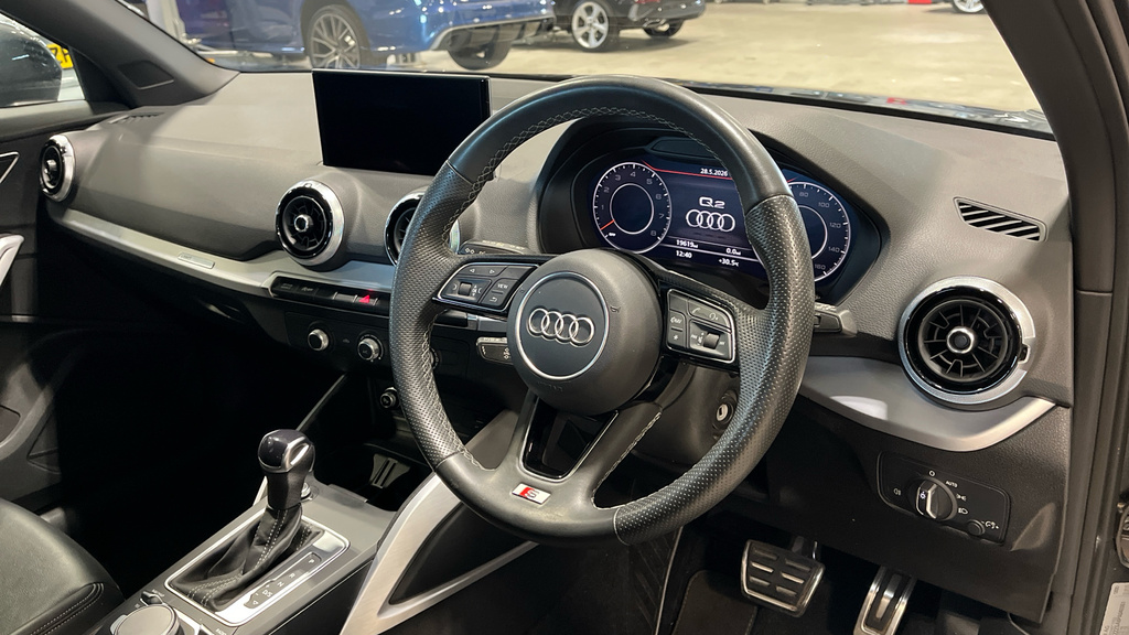Audi Q2 Q2 35 Tfsi S Line S Tronic LM23ZXS Grey #6