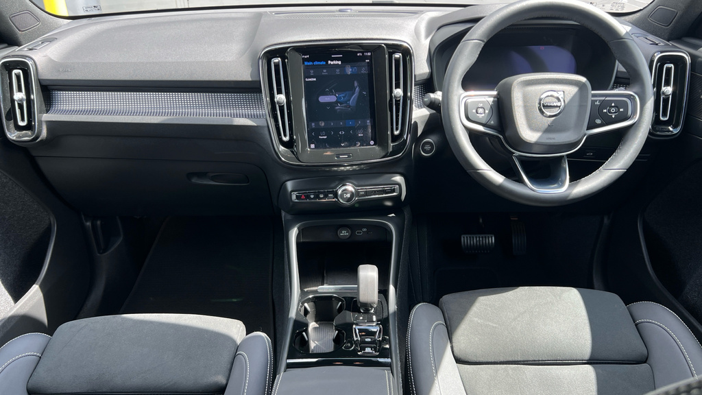 Volvo XC40 Xc40 2.0 B4p Ultimate Dark CJ23SYV Black #5