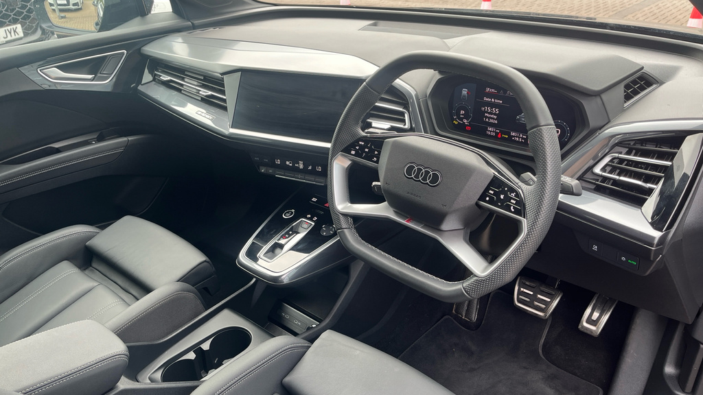 Audi Q4 E Tron Q4 210Kw 45 82Kwh Black Edition KN75WXW Black #6