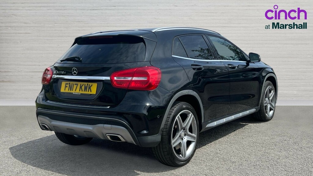 Mercedes-Benz GLA Class Gla 200D Amg Line Premium FN17KWK Black #3
