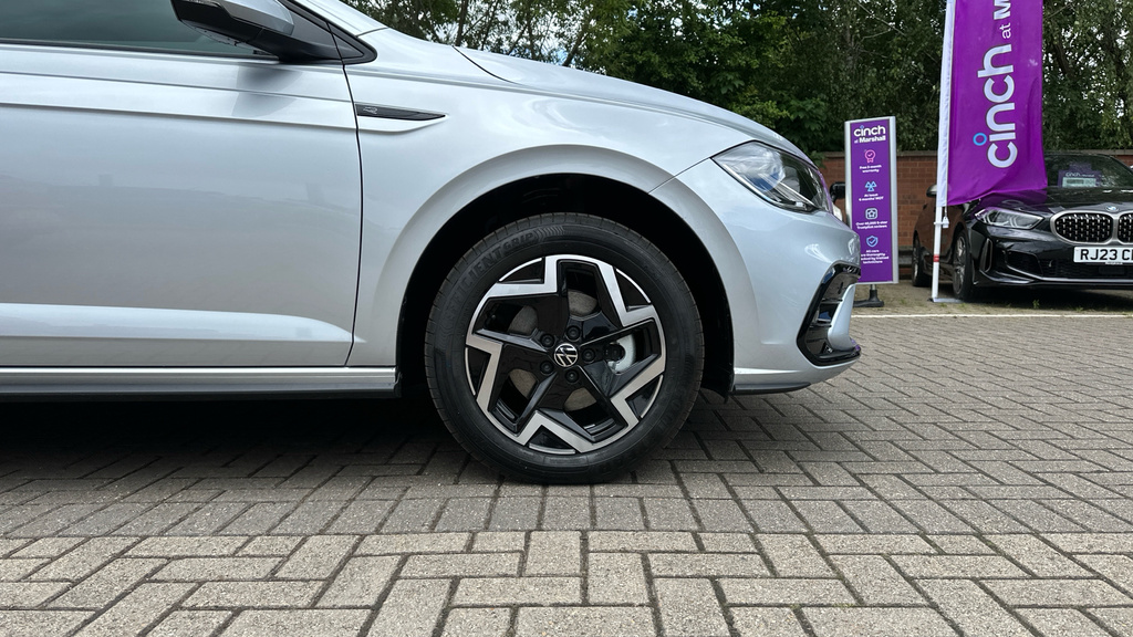 Volkswagen Polo Polo R-line 1.0 Tsi 115 Ps 7-Speed Dsg Silver #5