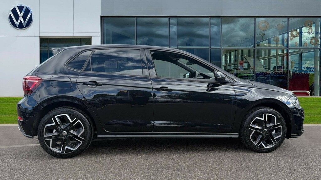 Volkswagen Polo Polo Black Edition 1.0 Tsi 115 Ps 7-Speed Dsg 5 Do Black #4