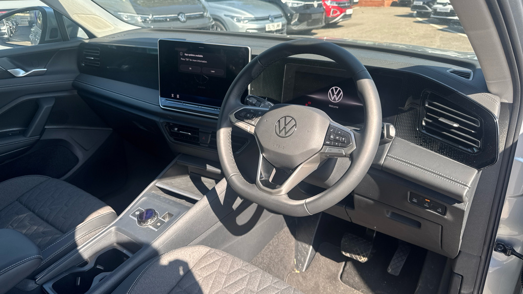 Volkswagen Tiguan Tiguan Match 1.5 Etsi 150 Ps 7-Speed Dsg Silver #6