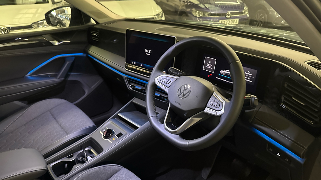 Volkswagen Tiguan Tiguan Match 1.5 Etsi 150 Ps 7-Speed Dsg Blue #6