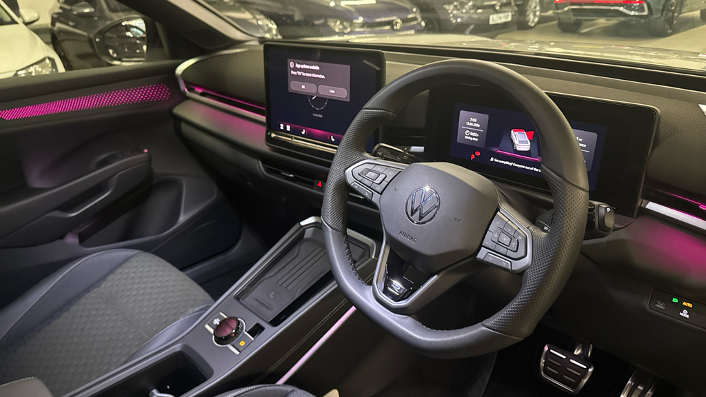 Volkswagen T-Roc T-roc R-line 1.5 Etsi 150Ps 7-Speed Dsg White #6