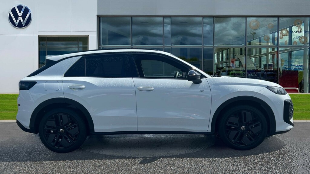 Volkswagen T-Roc T-roc R-line 1.5 Etsi 150Ps 7-Speed Dsg White #4