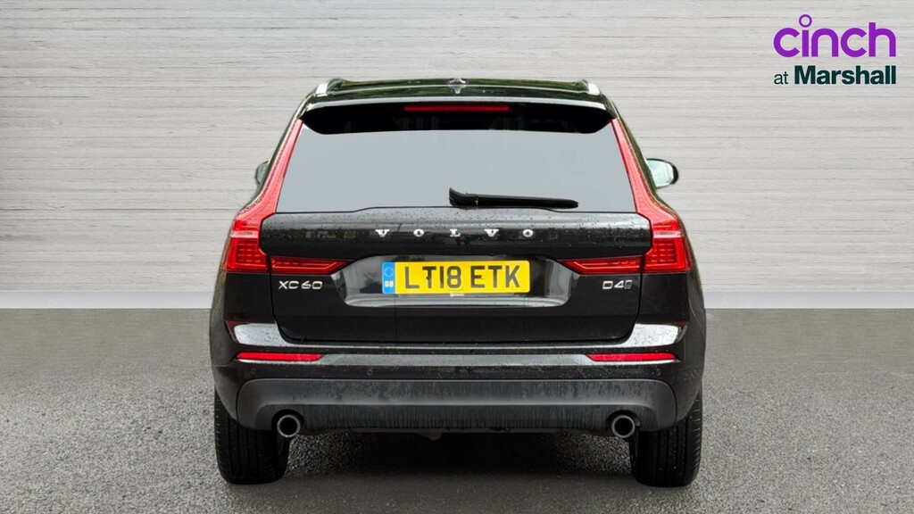 Volvo XC60 Xc60 2.0 D4 Momentum Pro Awd Geartronic LT18ETK Black #4