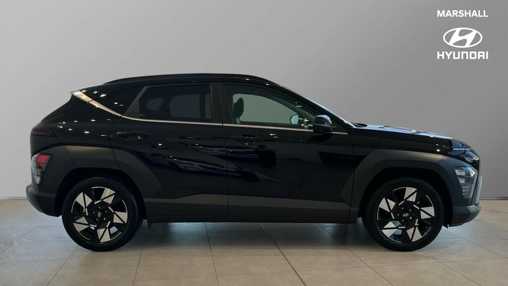 Hyundai Kona Kona 1.6 Hybrid 129 Ultimate Dct EA25TYO Black #2