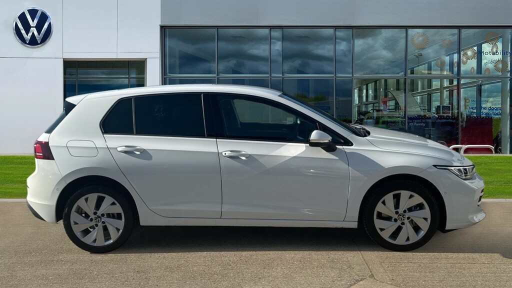 Volkswagen Golf Golf Hatch Match 1.5 Tsi Ehybrid 204 Ps 6-Speed Ds White #4