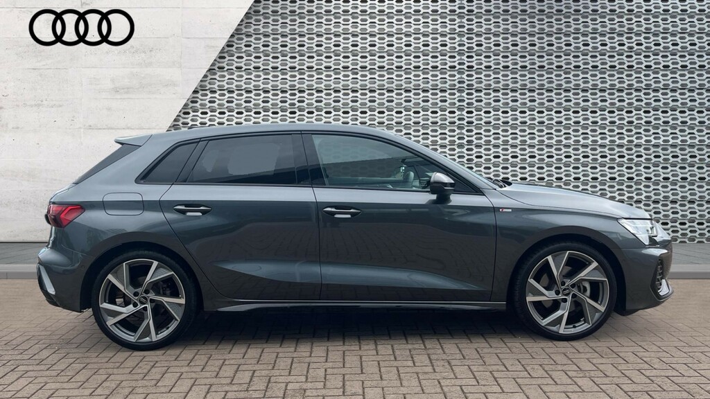 Audi A3 A3 35 Tfsi Black Edition S Tronic DC25VXH Grey #4