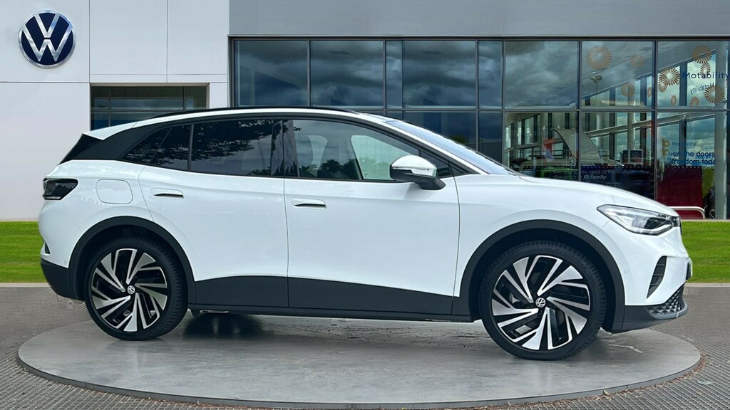 Volkswagen ID.4 Volkswagen Id.4 Estate 210Kw Match Pro 77Kwh A KP26GZR White #4