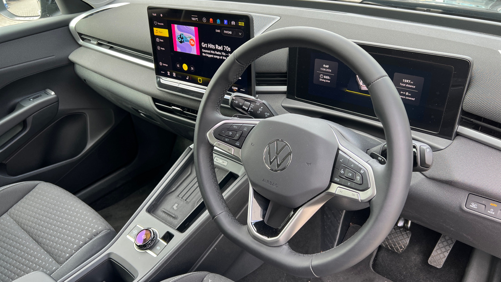 Volkswagen T-Roc T-roc Life 1.5 Etsi 150Ps 7-Speed Dsg Black #6