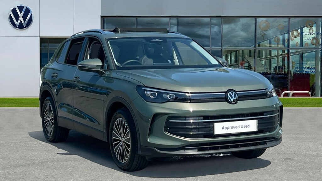 Volkswagen Tiguan Tiguan 1.5 Etsi 150 Match Dsg Green