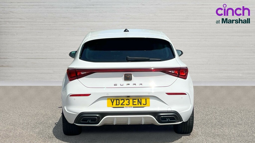 Cupra Leon Leon 1.5 Etsi V1 Dsg White #4
