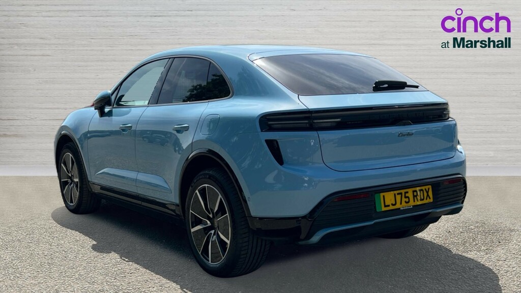 Porsche Macan Macan Estate 470Kw Turbo 100Kwh LJ75RDX Blue #5