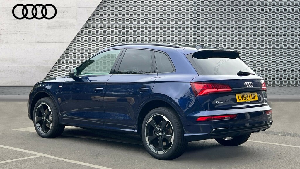 Audi Q5 Q5 45 Tfsi Quattro Black Edn S Tronic Tech Pk LV69LUP Blue #3