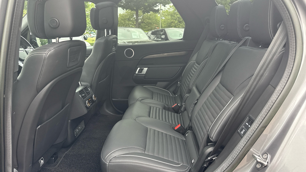 Land Rover Discovery Discovery 3.0 D300 Metropolitan Edition Grey #4