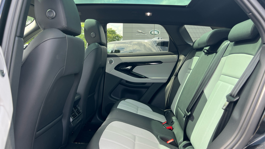 Land Rover Range Rover Evoque Range Rover Evoque 2.0 D165 Dynamic Se AV75ZRX Black #4