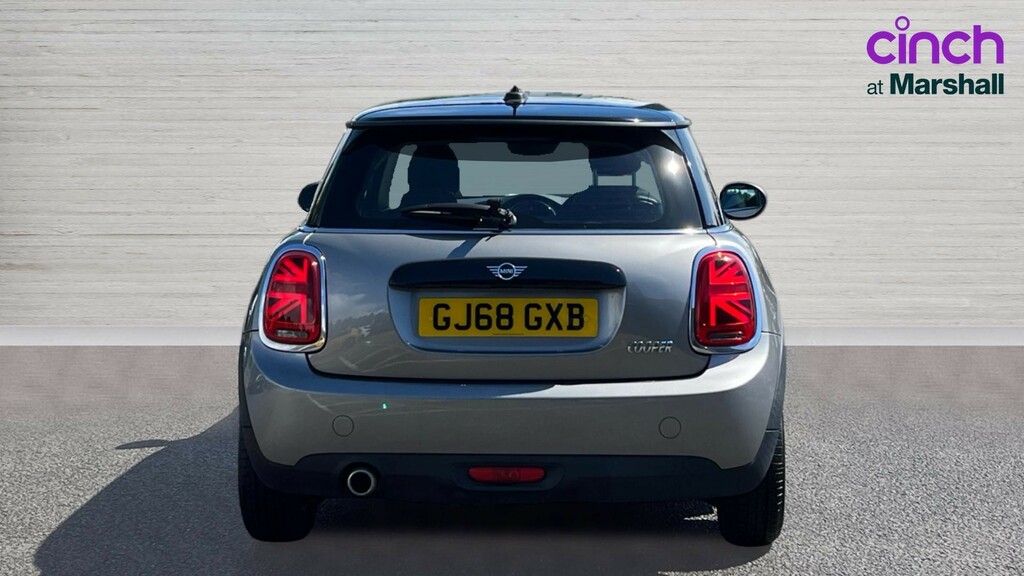 Mini Hatch Hatchback 1.5 Cooper II GJ68GXB Silver #4