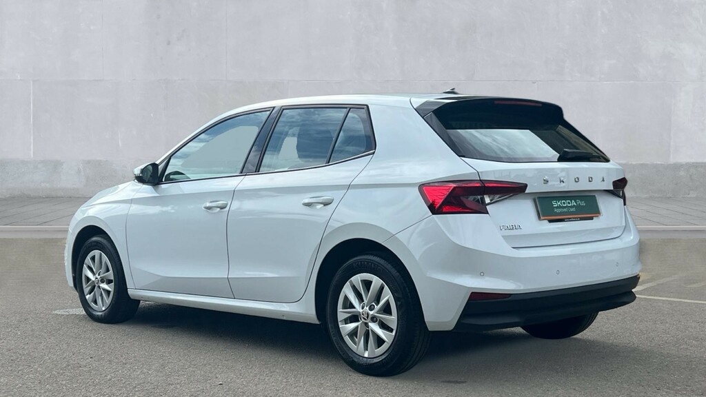 Skoda Fabia Fabia 1.0 Mpi 80 Se Comfort AY73XOC White #2