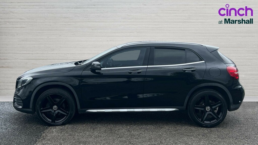 Mercedes-Benz GLA Class Gla 200D 4Matic Amg Line Premium Plus PJ67FVG Black #6