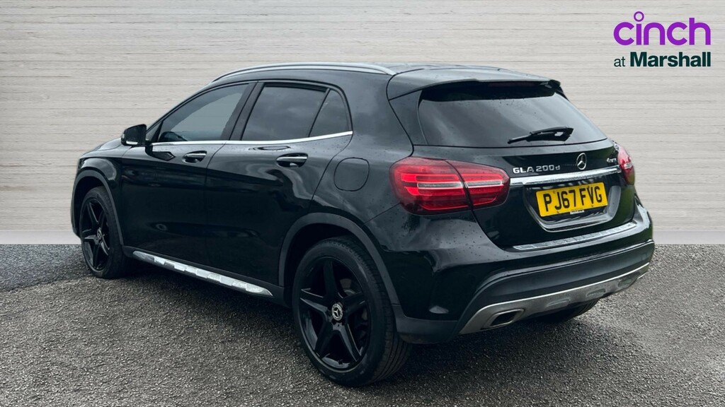 Mercedes-Benz GLA Class Gla 200D 4Matic Amg Line Premium Plus PJ67FVG Black #5