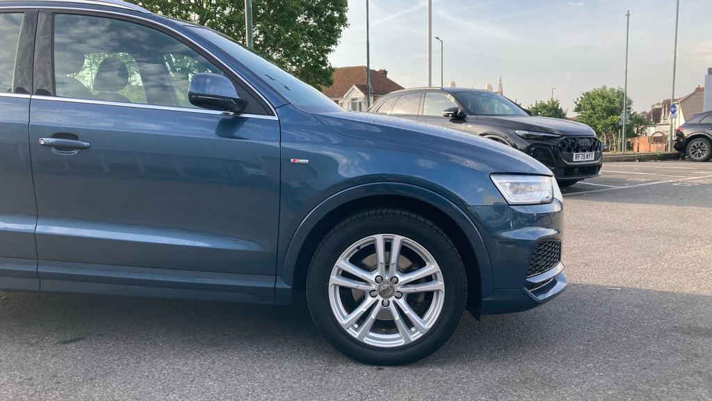 Audi Q3 Q3 1.4T Fsi S Line Edition S Tronic Blue #5