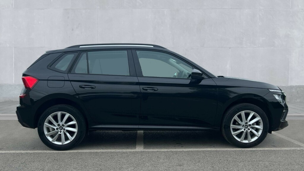 Skoda Kamiq Kamiq 1.0 Tsi 95 Se Edition GJ75BYG Black #4