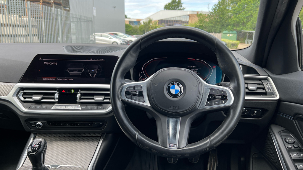 BMW 3 Series 3 Series 320D M Sport YA69XSB White #5