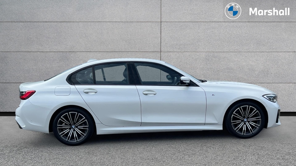 BMW 3 Series 3 Series 320D M Sport YA69XSB White #3