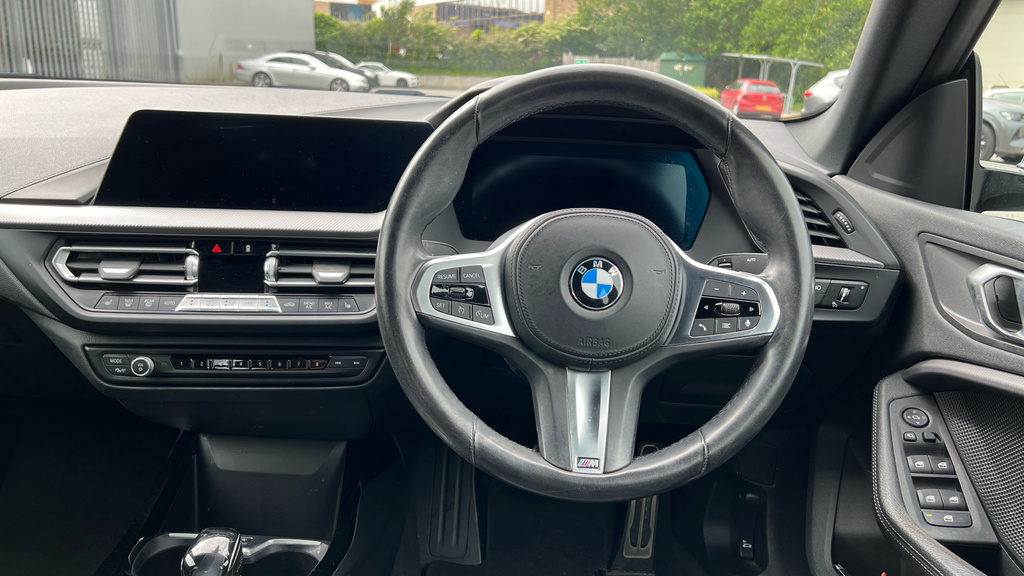 BMW 2 Series 2 Series 218I 136 M Sport Dct AW21DWO #5