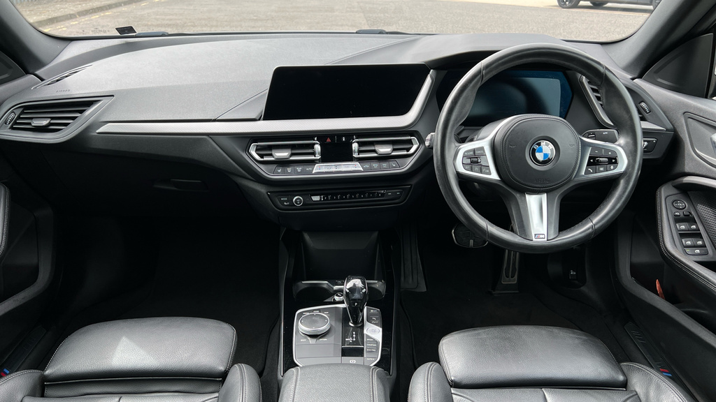 BMW 2 Series 2 Series 218I 136 M Sport Dct AW21DWO #4