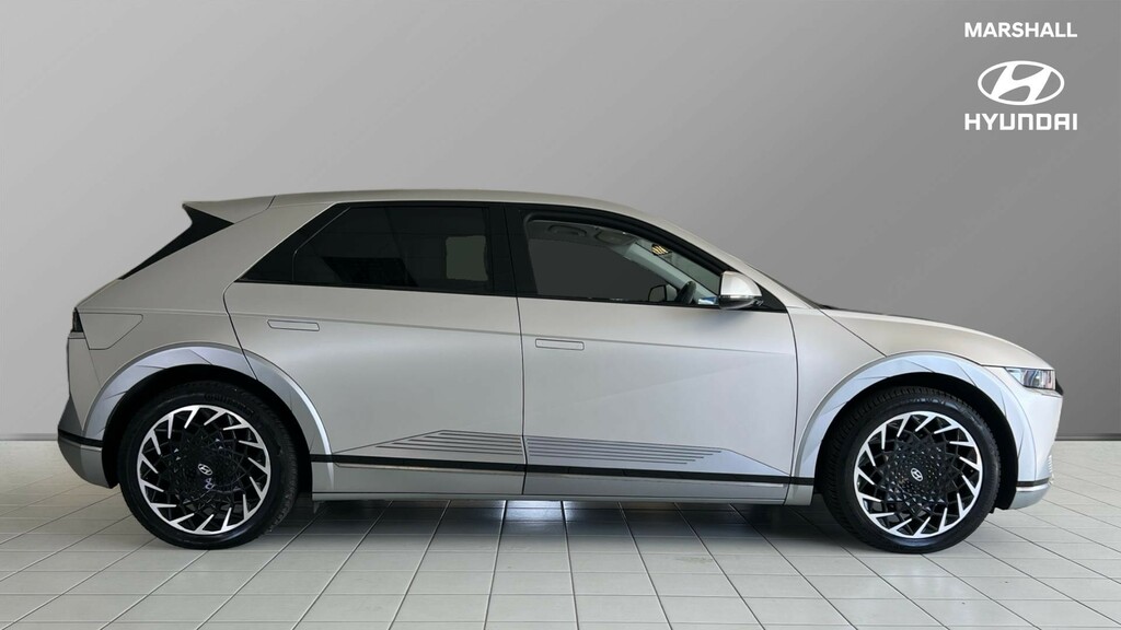 Hyundai Ioniq 5 Ioniq 5 160Kw Ultimate 73 Kwh YX22SVJ Gold #2
