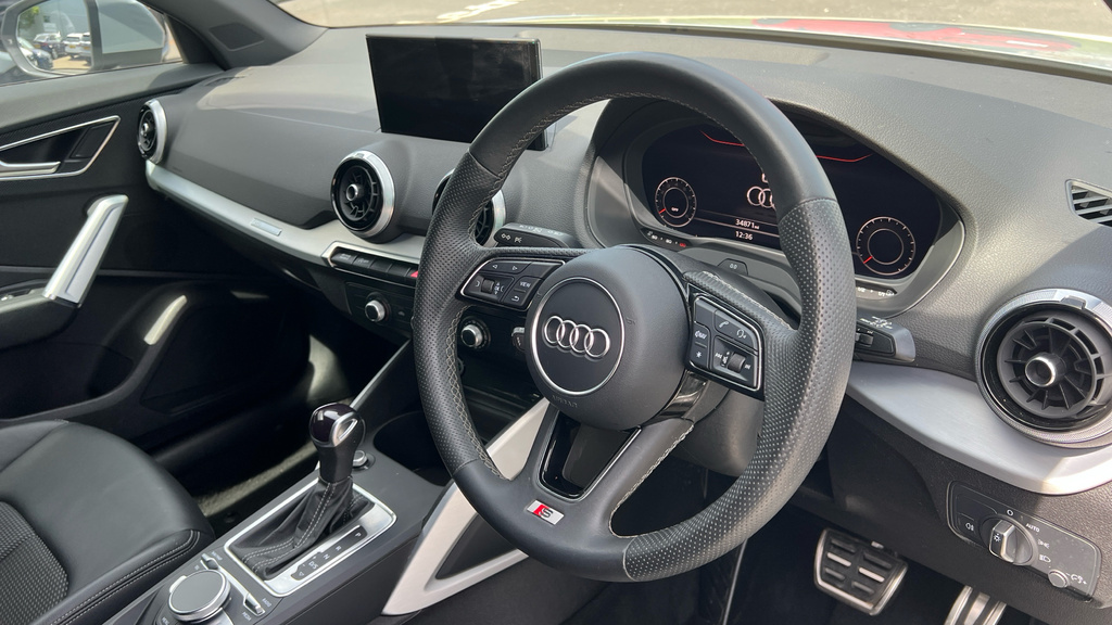 Audi Q2 Q2 35 Tfsi S Line S Tronic LO73YGU Grey #6