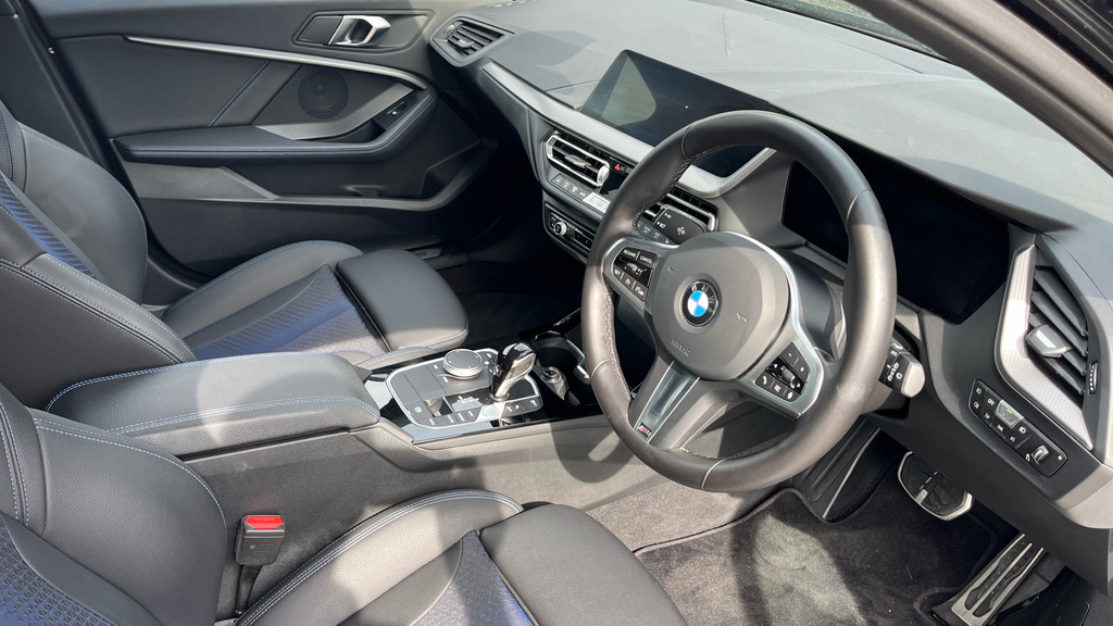 BMW 1 Series 1 Series 118I 136 M Sport Step Lcp HG23WDM Black #6
