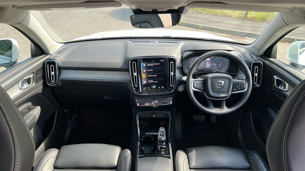 Volvo XC40 Xc40 1.5 T5 Recharge Phev Inscription Pro CK71XVJ White #5