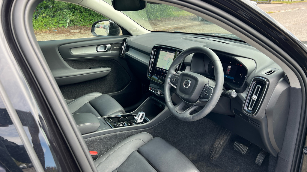 Volvo XC40 Xc40 2.0 B4p Ultimate Dark DE24KPA Black #4