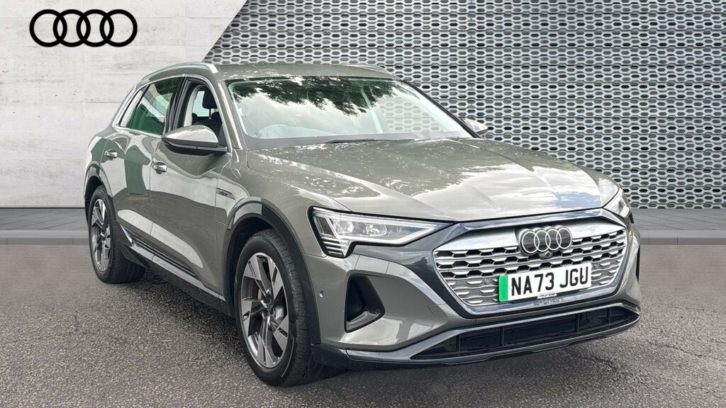 Audi Q8 e tron Q8 250Kw 50 Quattro 95Kwh Sport Grey