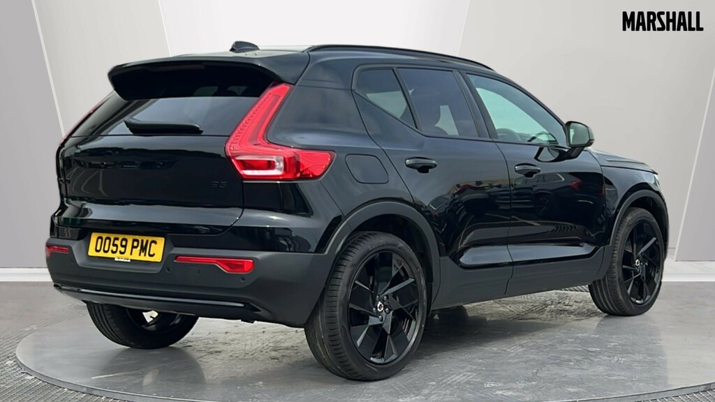Volvo XC40 Xc40 2.0 B3p Plus Black Edition OO59PMC Black #2