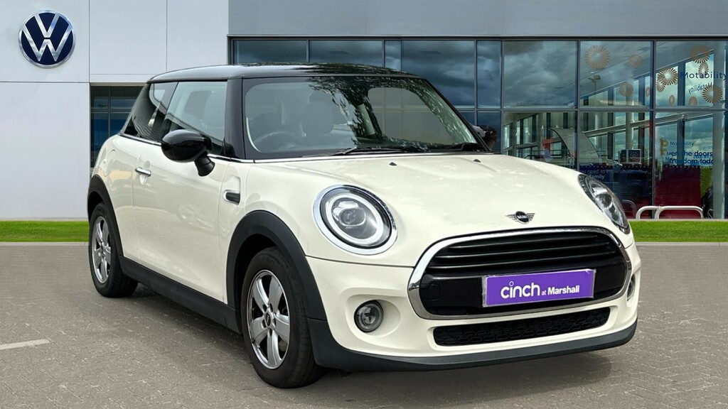 Mini Hatch Hatchback 1.5 Cooper Classic II Nav Pack White